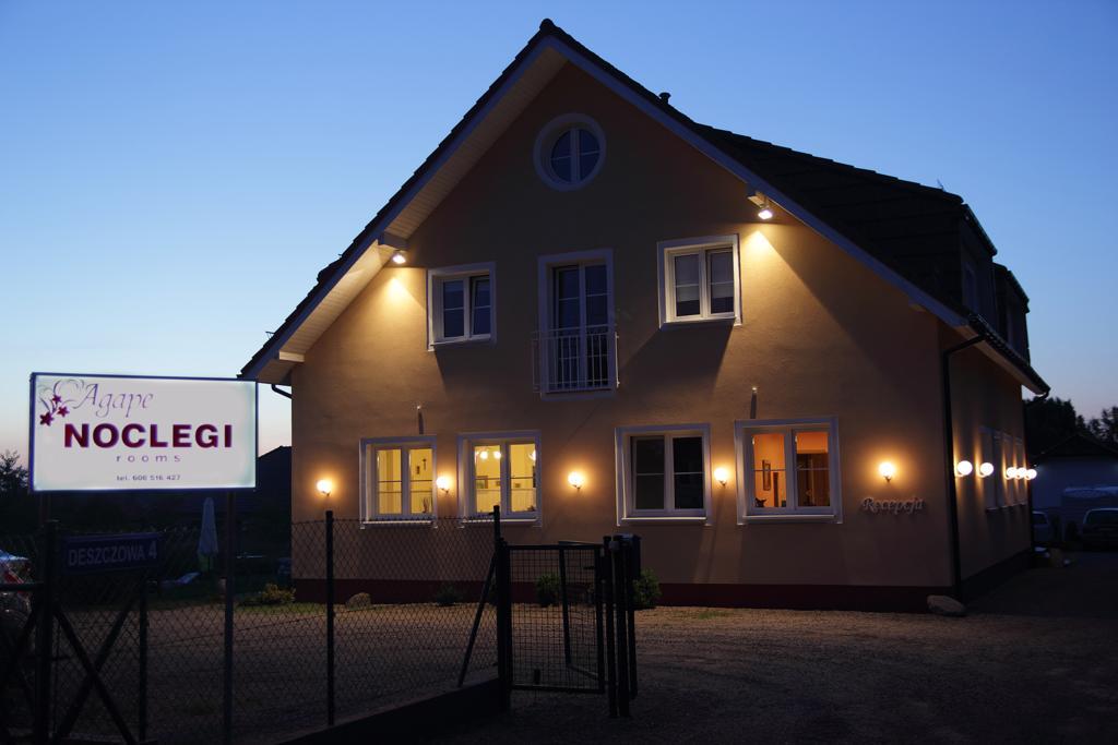 Noclegi Agape Płonia Buitenkant foto
